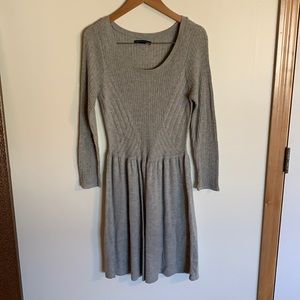 Grey knit American Eagle dress size M